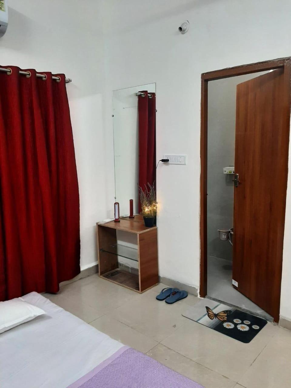 Villa Mahadev Mansion à Ujjain Extérieur photo